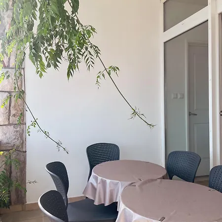 Prizba Tomas One * Blato (Korcula)